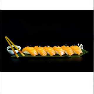 Nigiri Salmon (3pcs)