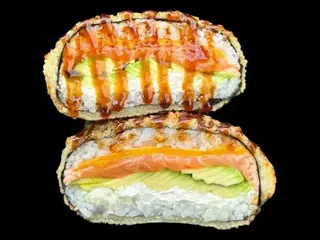 Sushi-Burger z łososiem 1 szt. (380g)