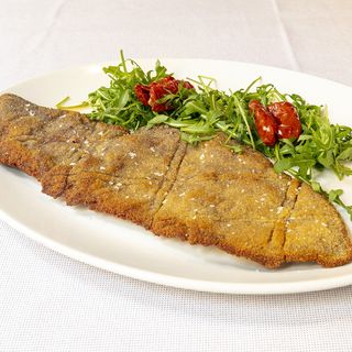 Escalope Milanesa con ensalada de rúcula