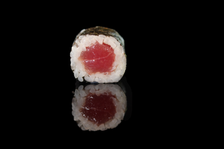 Maki De Atún (8 Pzs.)
