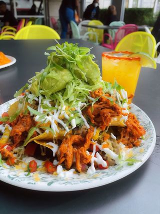 Nachos Hungry Frida De Tinga De Pollo