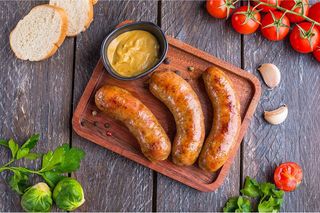 Колбаски гриль из курицы