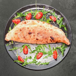 Pizza Calzone