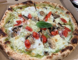 Pizza Especial Puglia (30 Cm.)