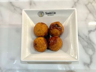 88 Takoyaki Con Salsa Anguila (6 Pzs.)