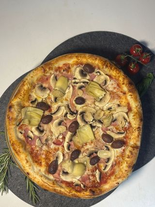 Pizza Capricciosa