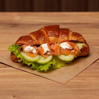 Sandwich with Salmon