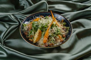 ცეზარი ზღვის პროდუქტებით