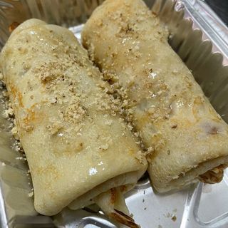 Clatite cu miere si nuci