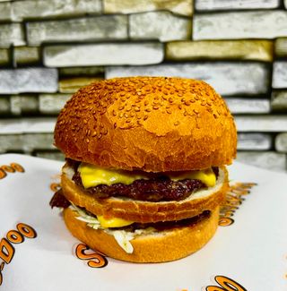 Double cheeseburger