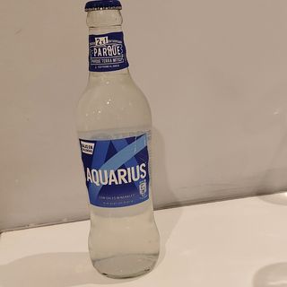 Aquarius limón 