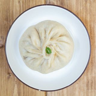 Baozi ripieno di funghi shiitake e verdure