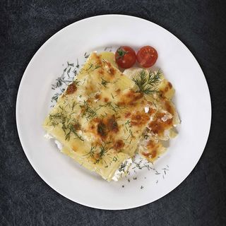 Запеканка със сос от сирена (350г)