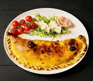Pizza Samurajska calzone - SEAFOOD