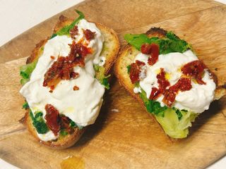 Bruschetta porta rossa
