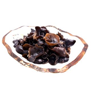 19. Салата от китайски черни гъби (300гр)