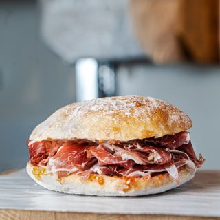 Bocadillo de Jamón Ibérico de Cebo de campo