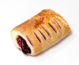 Слойка со смородиной