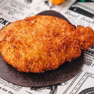 Escalopín De Lomo Relleno De Queso Y Pimiento Verde