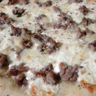 Salsiccia e Fior di latte 1/2 teglia