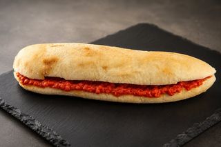 Sendvič ajvar + Coca-Cola 0.33l