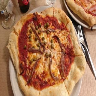 Pizza Napolitana (33 Cm.)