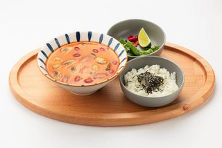 Том ям с креветками