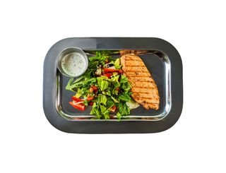 Стейк куриный с овощами