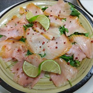 Carpaccio di salmone