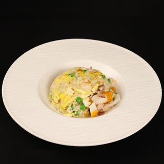 162 Riso con frutti di mare e verdure