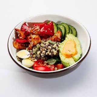 Салат Боул з куркою