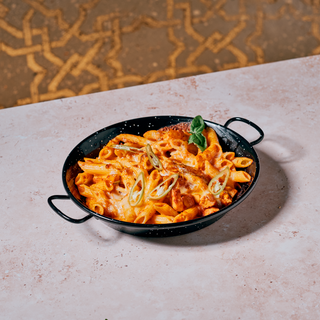 Paste Gratinate cu piept de pui 