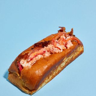 Max Lobster Roll