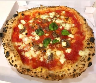 Pizza Napoli