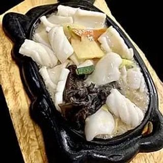 51A. Calamari alla piastra con