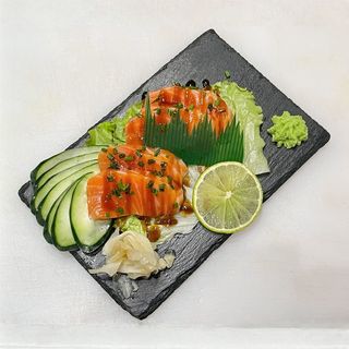 Salmão Sashimi 6 unidades.