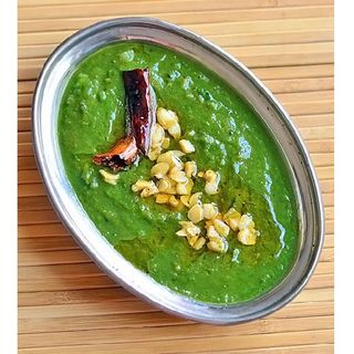 Lahsuni Palak Paneer