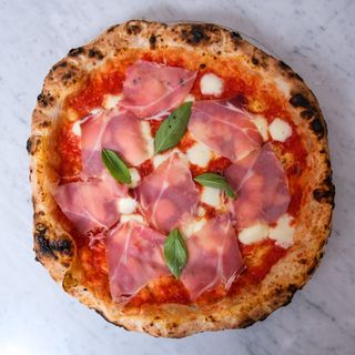 Margherita al prosciutto crudo