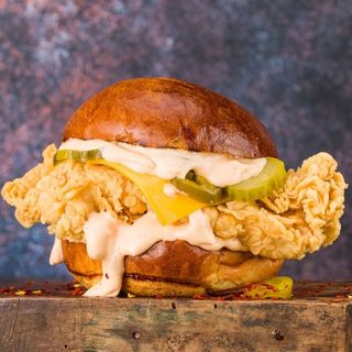 Spicy Mayo Crispy Burger