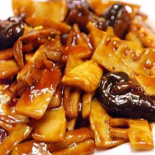 32.Brote De Bambú Y Setas Salteadas