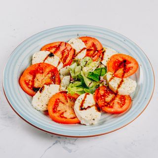 Capresse salata