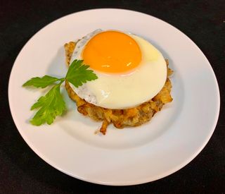 Біфштекс з яйцем (160г)