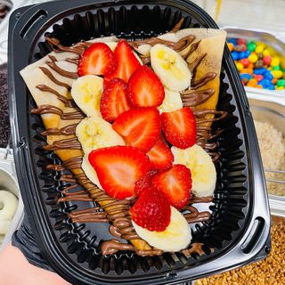 Crepe Strawberry & Banana