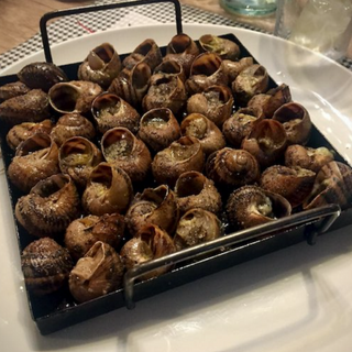 Caracoles a la catalana bandeja (30 Uds.)