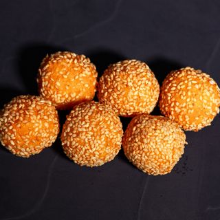 Сырные шарики/ Bile de cașcaval