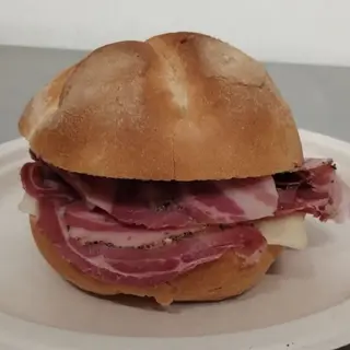 Panino con porchetta trevigiana