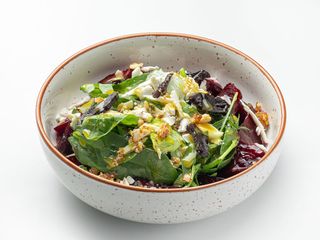 Салат з буряком та сиром Фета