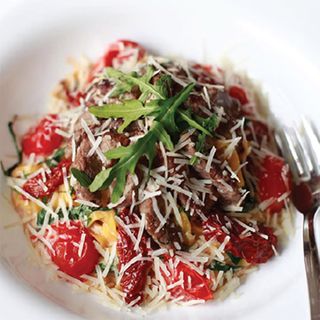 Tagliatelle cu muşchi de vită, pomodori sechi şi rucola/350gr