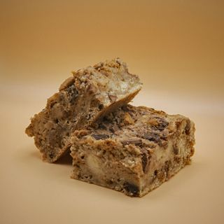 Banana Blondie With Lotus Cookies