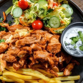 Platos (2 Uds.) + Panes (2 Uds.) + Bebida (1 Lt.)